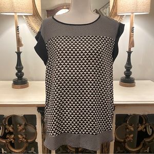 2/$20 Striking Black & White Top by Worthington Large L